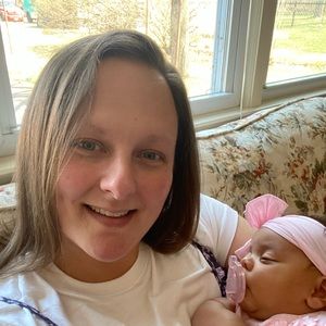 Meet your Posher, Tia